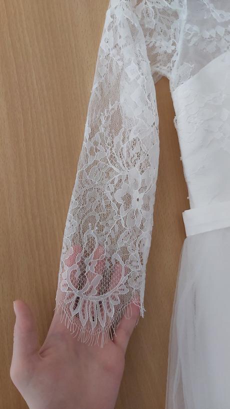 Šaty na 1.sväté prijímanie, 146