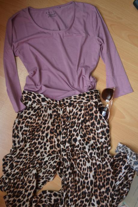 Raz vzaté dlhšie elastické tričko s/m, m