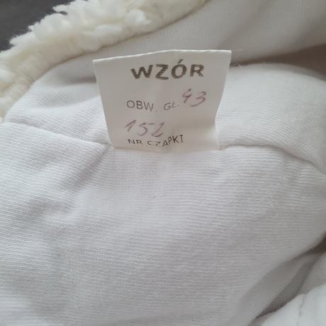 Zimná čiapka, broel,68