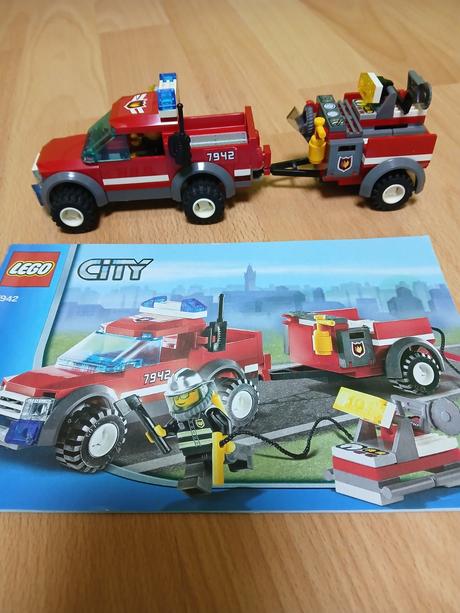 Lego 7942 hasiči, 