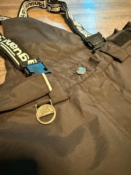 Otepľovačky iguana, 176