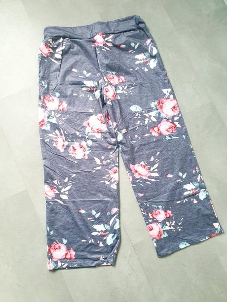 Kvetinové nohavice/tepláky xxl, xxl