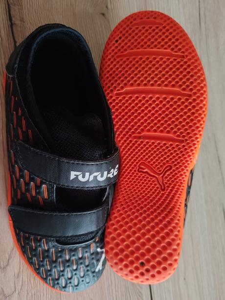 Detské futbalové halovky puma future s upínaním na, puma,33