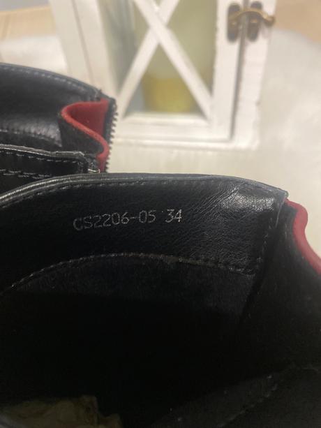 Kotnikové čižmičky, 34