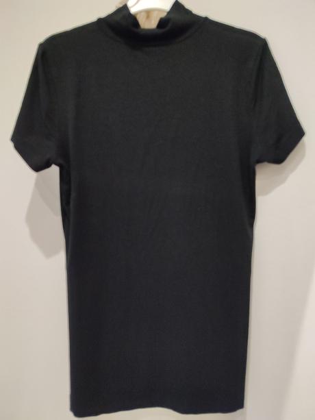 Dámske blúzky , tričká,svetriky rôzne veľkosti.., 