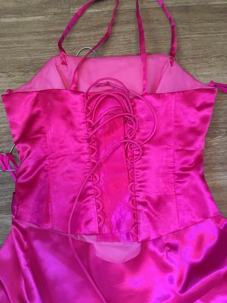 Spoločenské šaty na viazačku, 38