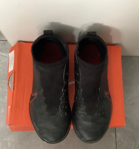 Halovky, nike,33