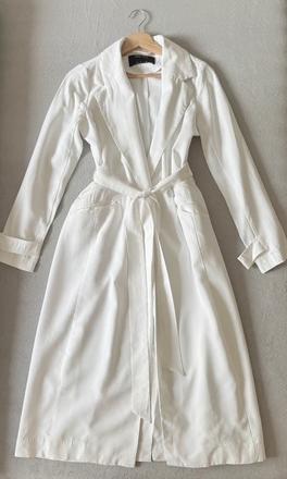 Biely trenchcoat, sinsay,s