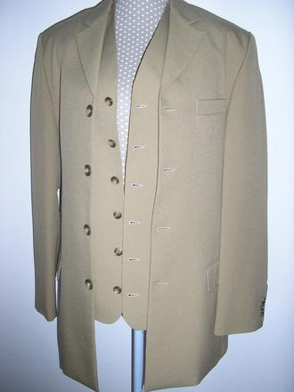 910. pánsky oblek, 48