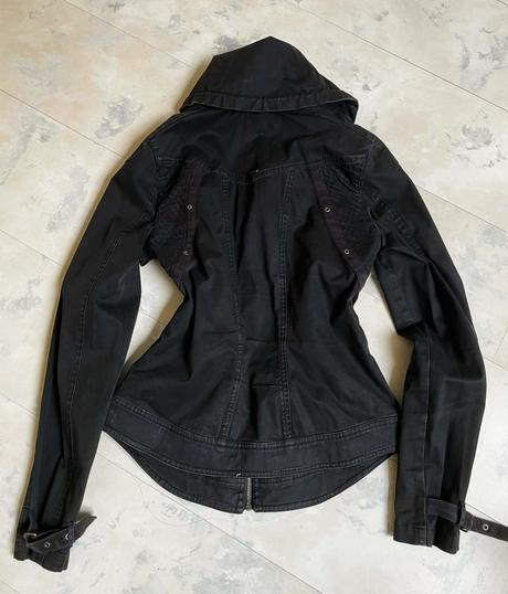 Štýlová bunda do pásu, xs