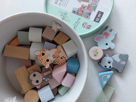 Drevené montessori hračky, 