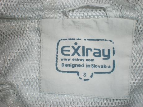 Svetlomodrá bunda, s