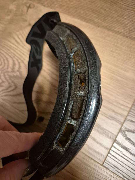 Uvex lyžiarske okuliare, 