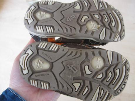 Chlapčenské sandálky, 21