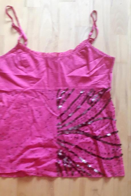 Krasne sytoruzove tielko,ako nove,kvalita,pc vysok, sisley,l