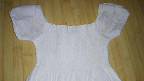 Madeirove šaty, 110