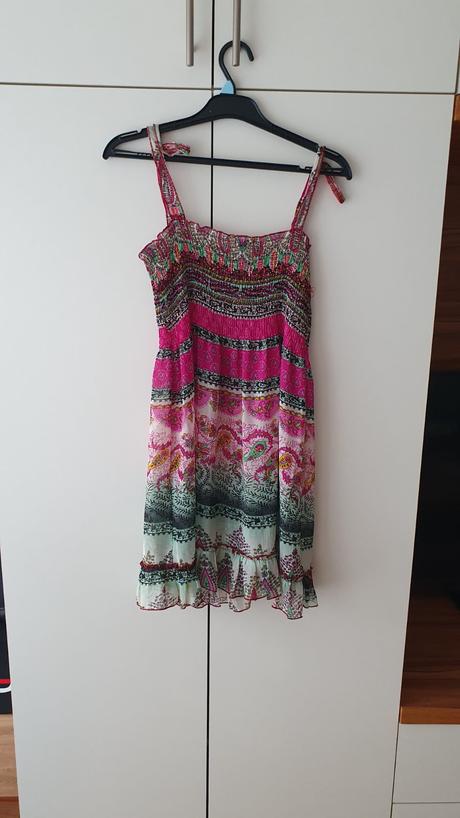 Dámske šaty j&x, xs