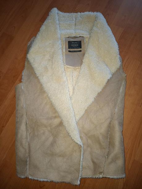 Dámska vesta, bershka,s