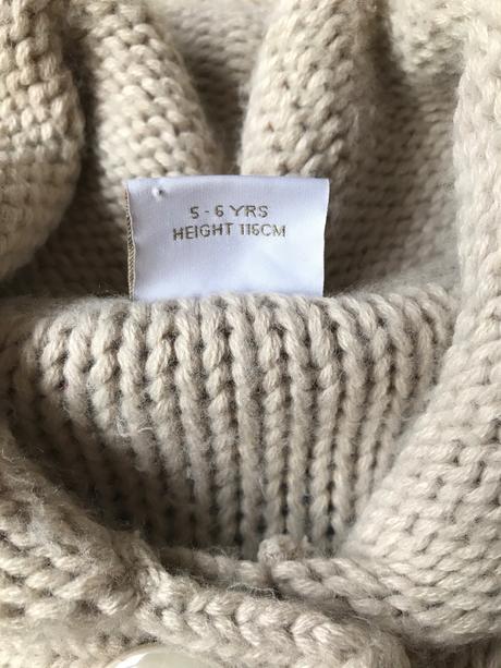 Svetrík next  116, next,116