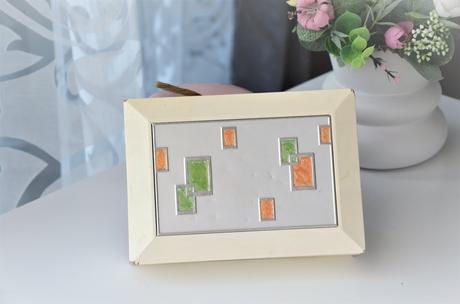 Šperkovnica so zrkadlom, 