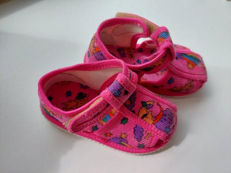 Predám detské papuče, 19