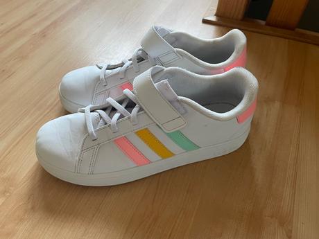 Tenisky, adidas,37