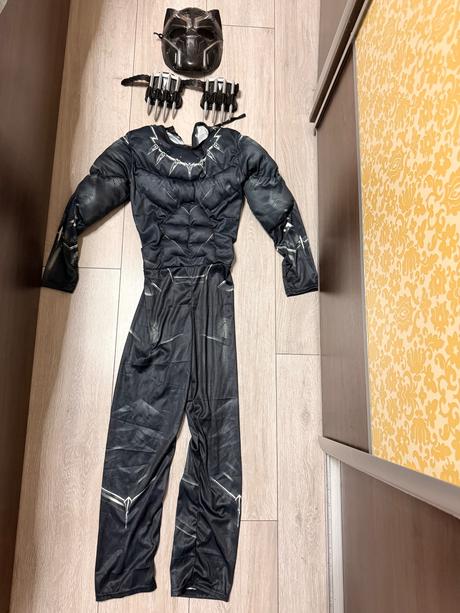 Čierny panter kostým, 