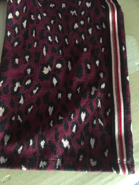 Milé tepláčiky, ad style,86