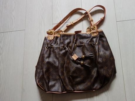 Dámska kabelka, 