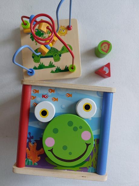 Drevené montessori hračky, 