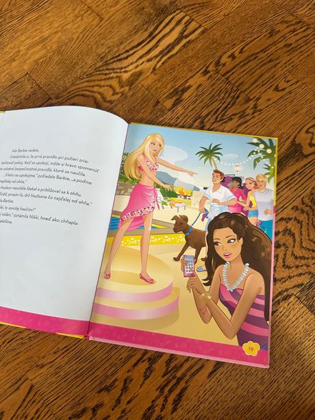 Barbie knizka, 