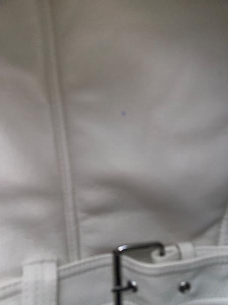 Tepla bunda, terranova,s