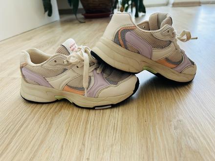 Krásne tenisky so sieťkou značky zara, zara,32