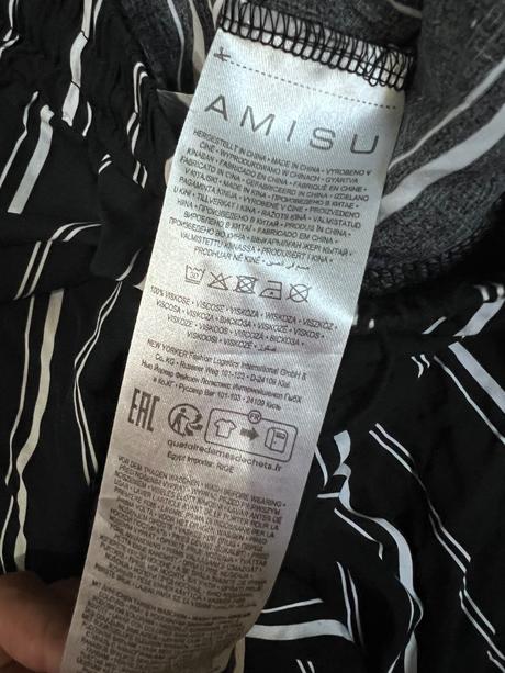 Dvoje letné tenké nohavice, amisu,38