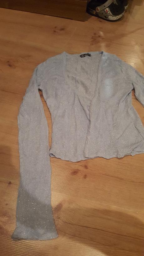 Bledomodré lesklé svetríky, s