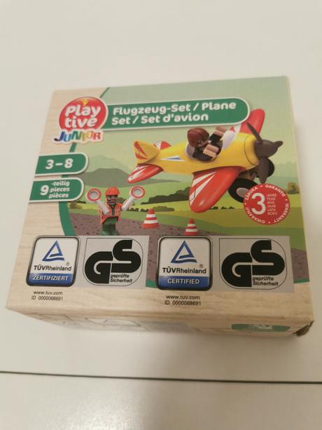 Lietadlo s panacikmi,