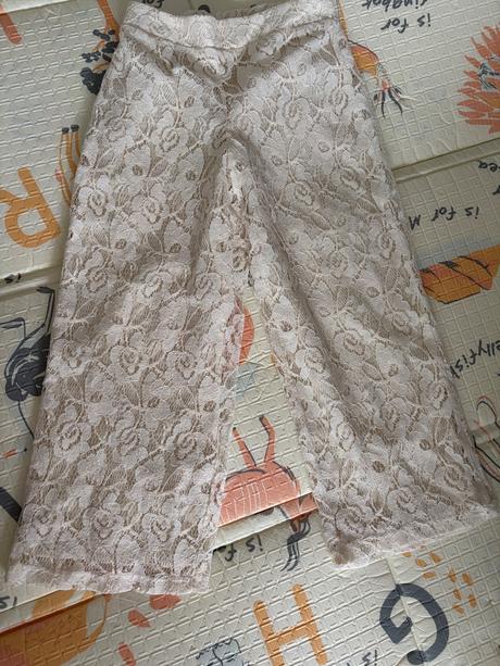 Krajkove nohavice, zara,128