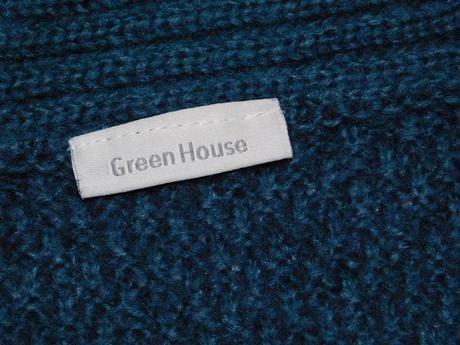 Kvalitne vlnene pončo, 