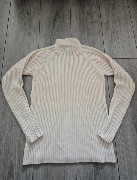 Svetrík, reserved,m