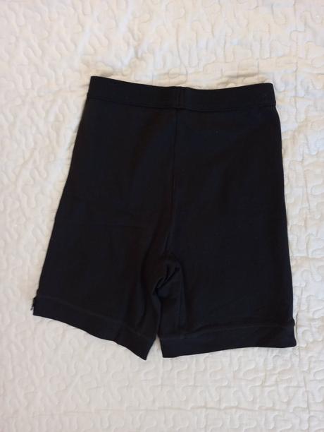 Športové kraťasy, adidas,36