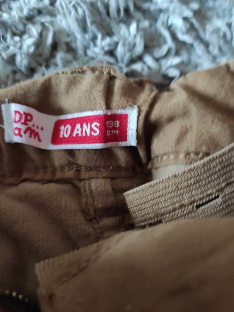 Sukna, dpam (du pareil au meme),128