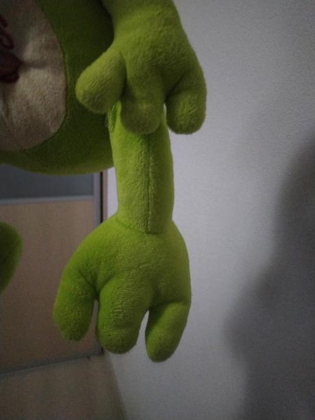 Plysak zaba  velka 41 cm kiss me, 