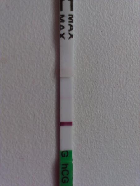 Slabšie krvácanie a výtok. Som tehotná?