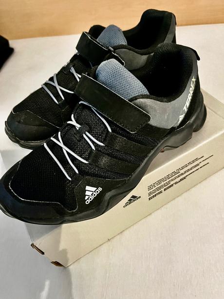 Tenisky, adidas,36
