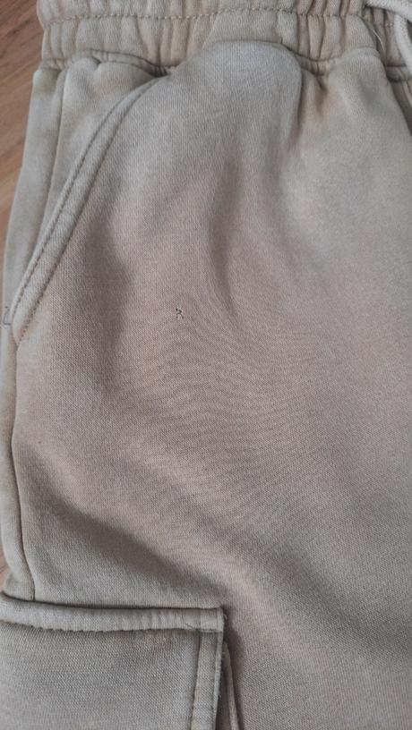 Hrubšie tepláky, h&m,146