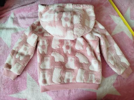 Prekrásna huňatá mikina v top stave, 92