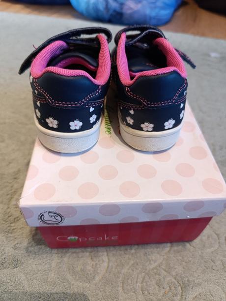 Tenisky cupcake, deichmann,25
