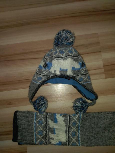 Čiapočka + šál, next,86