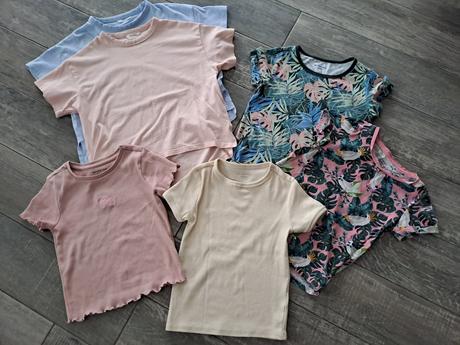 Balík veci pre dievčatko 14ks, 122–134