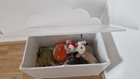 Komoda oblacik s uloznym, 